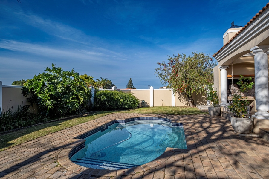 4 Bedroom Property for Sale in Lovemore Park Eastern Cape